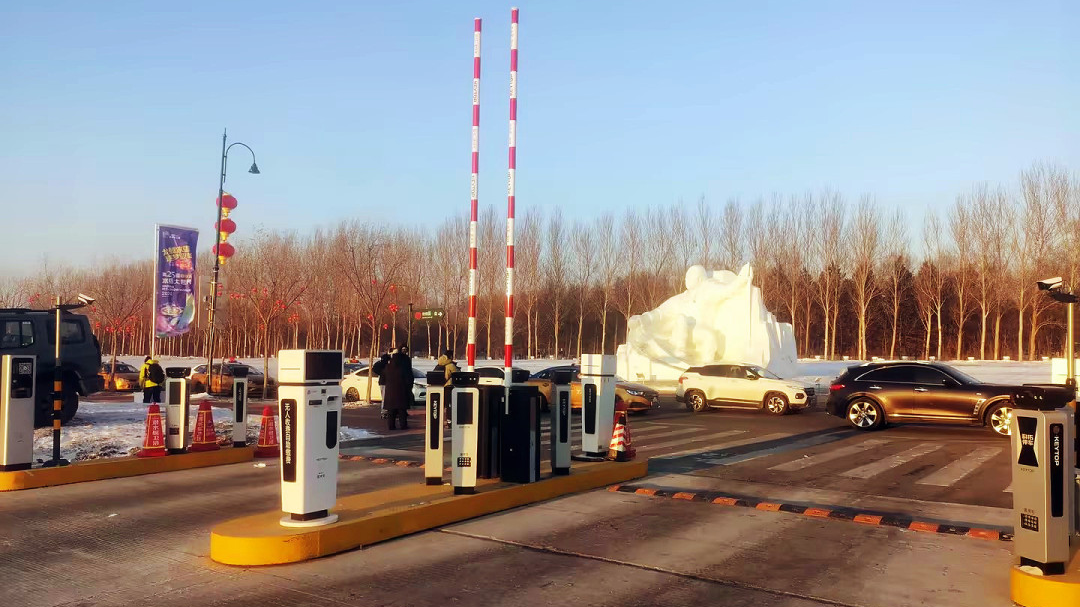 “爾濱”強勢出圈，科拓智慧停車(chē)助力多個(gè)景區迎接“八方來(lái)客”